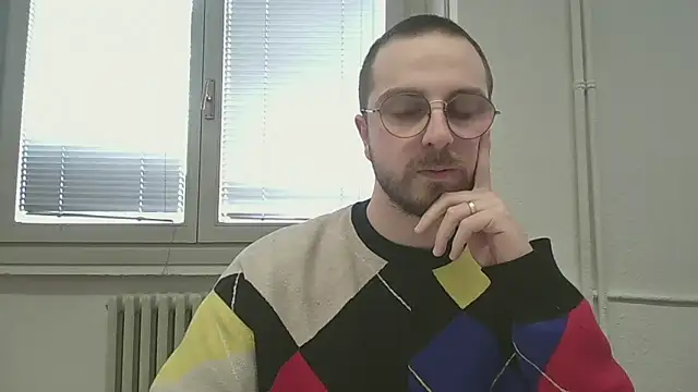 Snapshot of ItalianAlex chatting on 04-01-26, 01:12 ItalianAlex online show from 04-01-26, 01:12