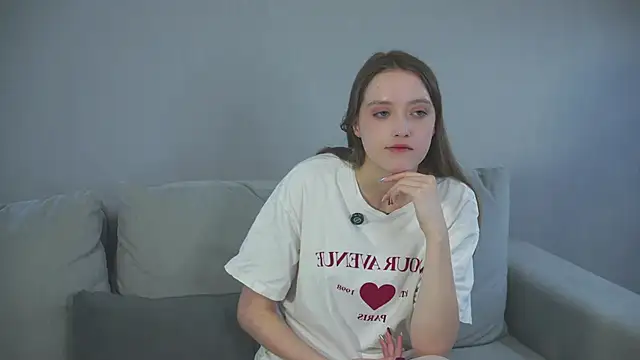 NenaWord online show from 02-03-26, 04:43