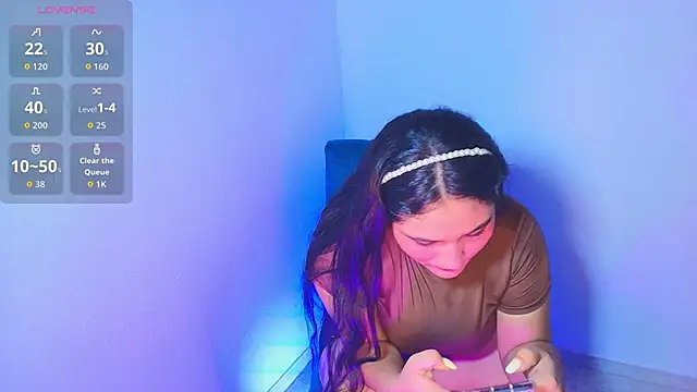 Lya dubois  online show from 05-09-26, 04:01
