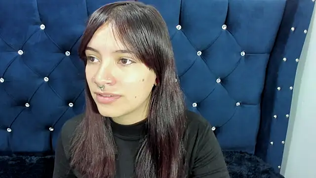 nahomy glow online show from 02-06-26, 07:06