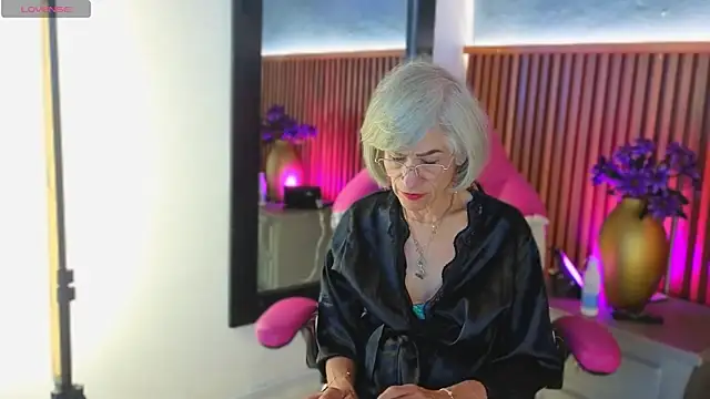 miss monserrate01 online show from 05-11-26, 02:12