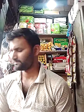 Snapshot of sos-boy chatting on 03-11-26, 05:57 sos-boy online show from 03-11-26, 05:57