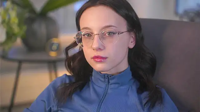 CecilleKizior online show from 02-04-26, 04:18