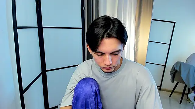 Snapshot of Ian_Harrickton chatting on 02-27-26, 04:18 Ian Harrickton online show from 02-27-26, 04:18