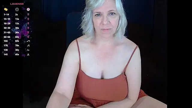 Snapshot of abbinatural chatting on 12-21-24, 02:19 abbinatural online show from 12-21-24, 02:19