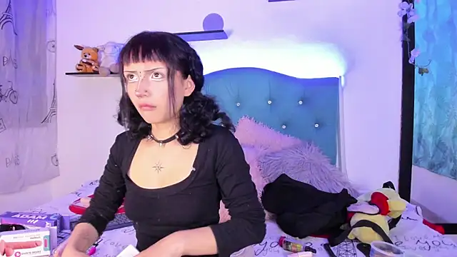 Gemma honey online show from 02-16-26, 01:07