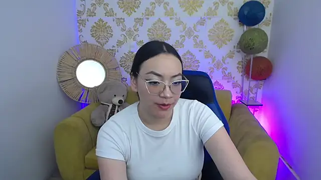 ALISS M  online show from 03-15-26, 02:12