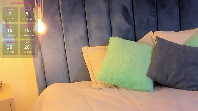 Snapshot of fatimarab__ chatting on 03-17-26, 03:22 fatimarab online show from 03-17-26, 03:22