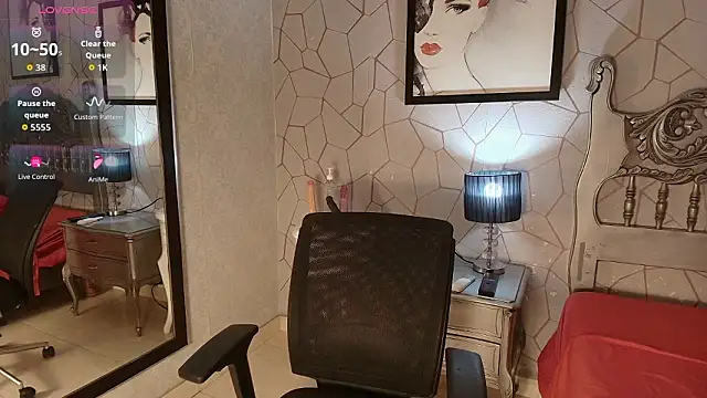 Snapshot of meganrousx chatting on 03-10-26, 11:59 meganrousx online show from 03-10-26, 11:59