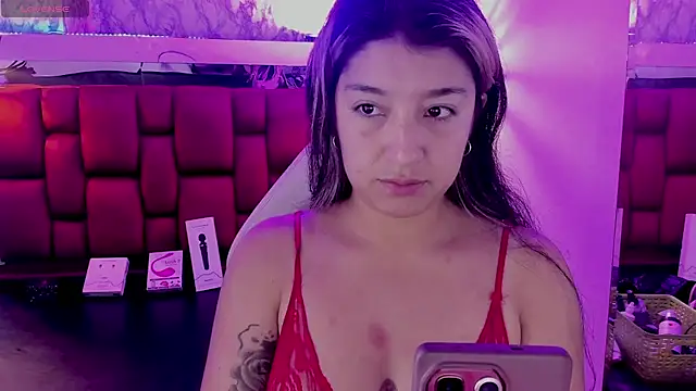 Dahiana Dmour  online show from 05-08-26, 11:59