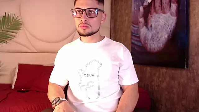 valenssio moretti online show from 03-24-26, 04:06