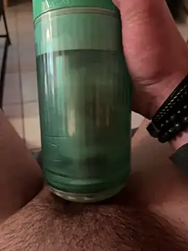 Kylxxx8 online show from 03-20-26, 02:11