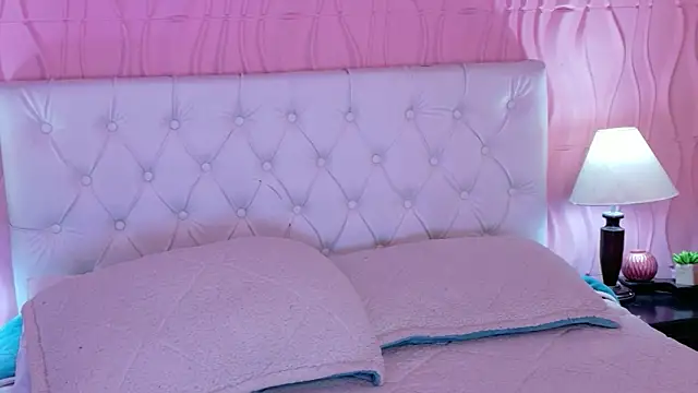 Mia Cherry   online show from 06-19-26, 02:10