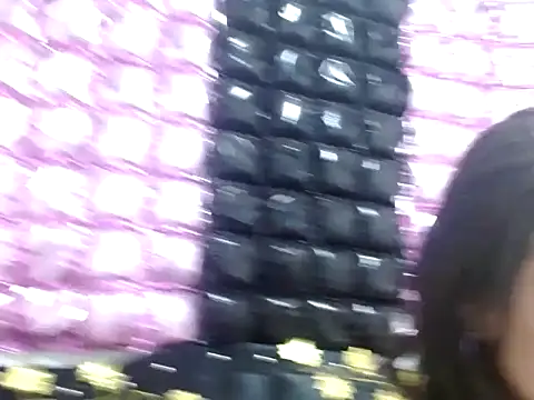 vecinacaliente  online show from 02-05-26, 03:33