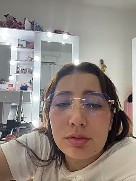 Arya    online show from 02-04-26, 04:13