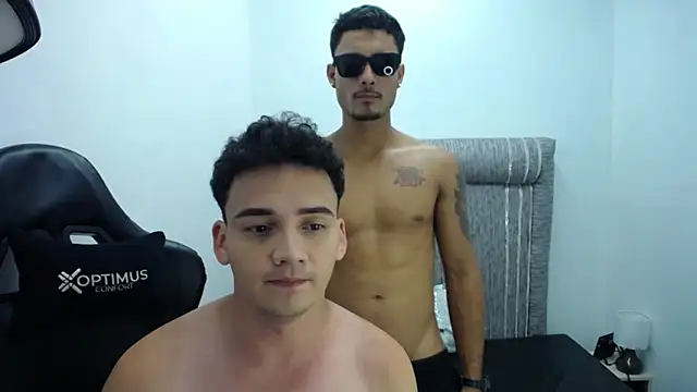 The twinks  online show from 02-08-26, 03:32