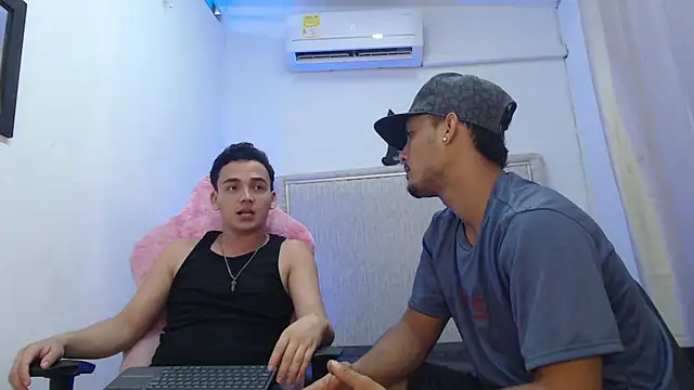 The twinks  online show from 02-10-26, 04:05