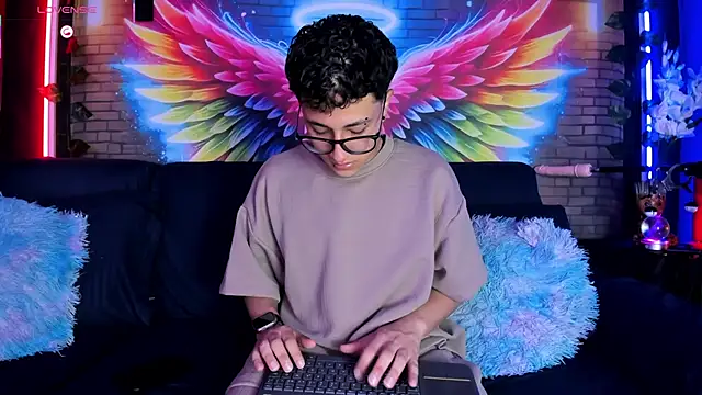 Adonibaskerville4 online show from 06-19-26, 04:11