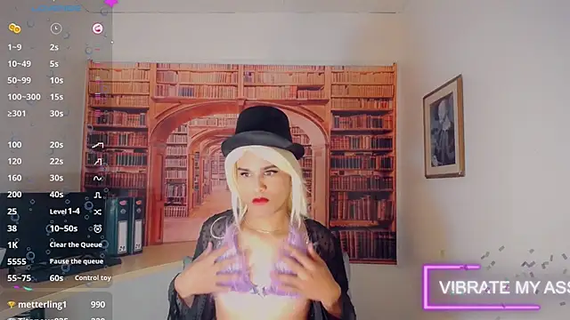 Gata Salvaje   online show from 02-10-26, 03:32