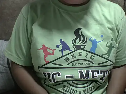 Pinaymorenabebe12 online show from 02-08-26, 12:08