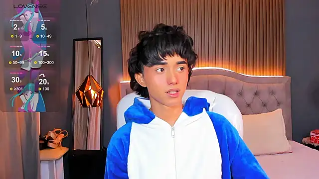 Noa 03 online show from 03-23-26, 06:23