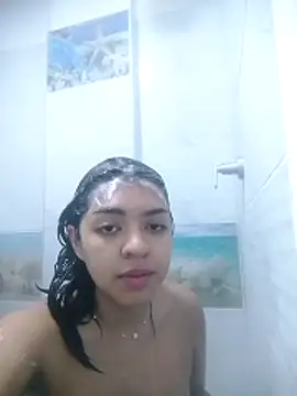 rebeca taylor online show from 06-16-26, 02:09