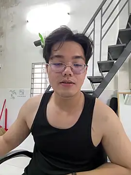 lucas-N888 online show from 04-12-26, 10:31