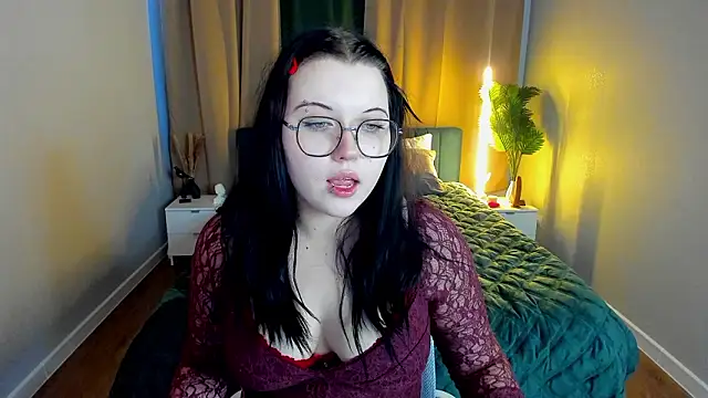 Kira G0ld online show from 03-05-26, 01:01