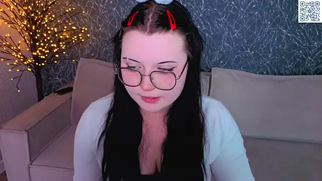 Kira G0ld online show from 05-05-26, 08:55
