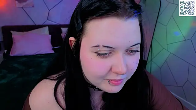 Kira G0ld online show from 05-16-26, 10:36