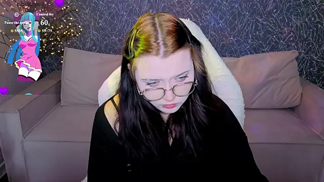 Kira G0ld online show from 07-12-26, 05:04