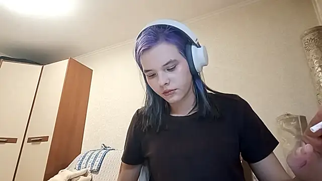 CakedDecaf online show from 02-04-26, 04:13