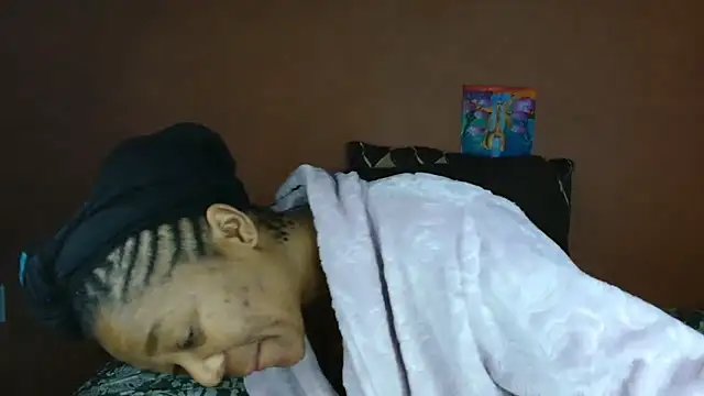 ForeverSexy  online show from 06-18-26, 07:41