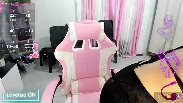 Ursweetyshaine online show from 05-08-26, 03:23