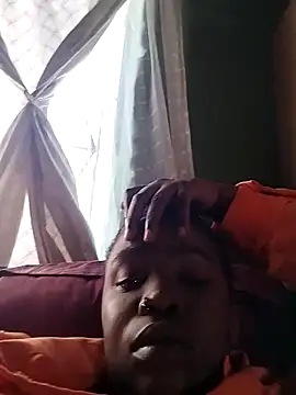 Snapshot of blxckiey chatting on 03-25-26, 03:29 blxckiey online show from 03-25-26, 03:29