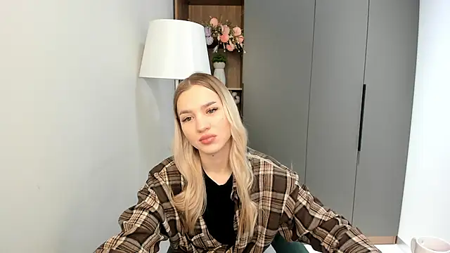 DenaVenditti online show from 02-09-26, 01:31