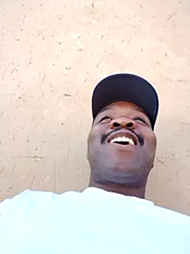 Snapshot of Sbuda3159 chatting on 03-29-26, 09:31 Sbuda3159 online show from 03-29-26, 09:31