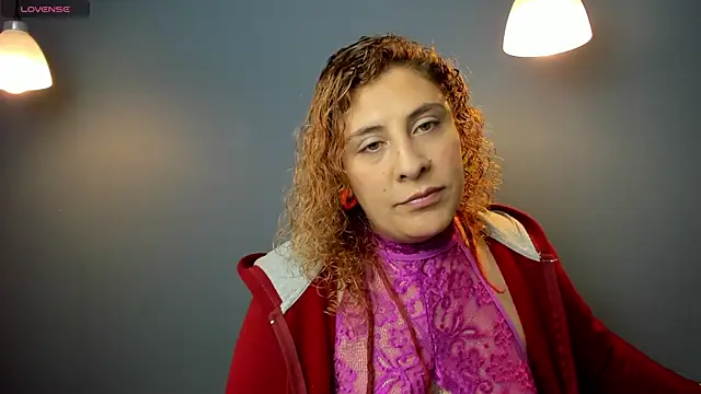 Snapshot of lauduarte chatting on 02-04-26, 01:28 lauduarte online show from 02-04-26, 01:28