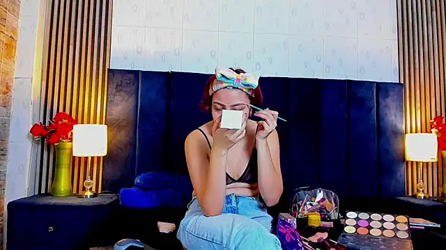 AnnyAndDimitry online show from 02-07-26, 12:20