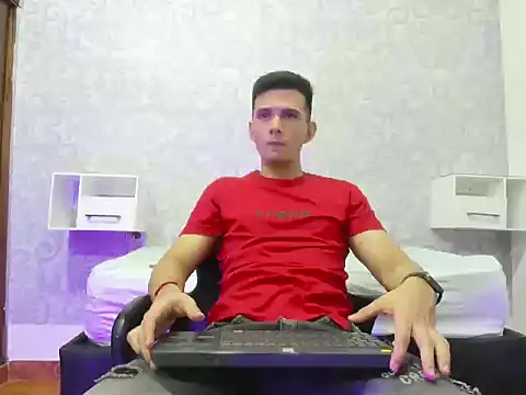 GoldenBoyM online show from 04-30-26, 03:24