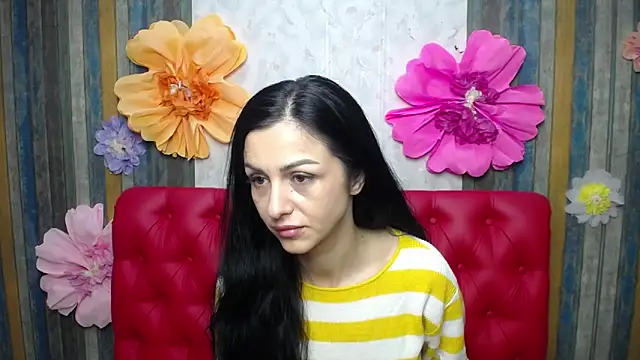 EvaClarkk online show from 04-15-26, 05:14