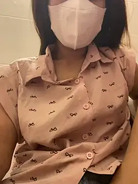 Miu Xinh online show from 05-02-26, 07:08