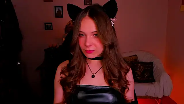 LanaLovely online show from 05-20-26, 06:30