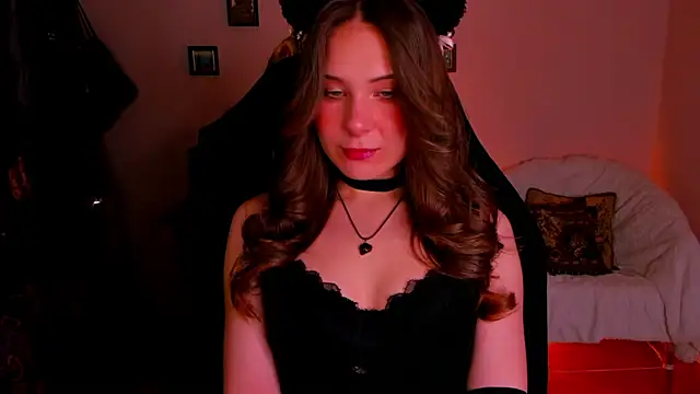 LanaLovely online show from 05-25-26, 06:41