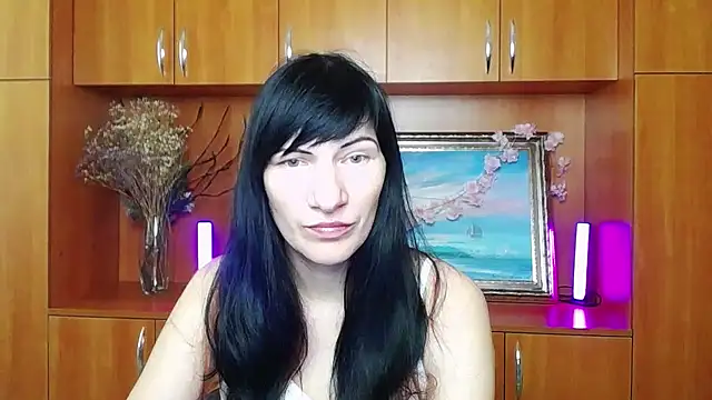 Snapshot of Rosalinda_ro chatting on 03-15-26, 01:06 Rosalinda ro online show from 03-15-26, 01:06