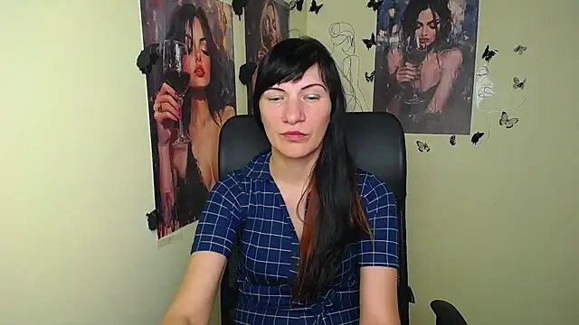 Snapshot of Rosalinda_ro chatting on 05-07-26, 12:21 Rosalinda ro online show from 05-07-26, 12:21