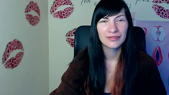 Snapshot of Rosalinda_ro chatting on 05-10-26, 06:18 Rosalinda ro online show from 05-10-26, 06:18