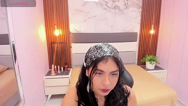 Snapshot of LISIEMARGOTH chatting on 03-04-26, 12:33 LISIEMARGOTH online show from 03-04-26, 12:33