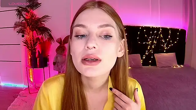 Alisa Wood online show from 03-22-26, 03:26