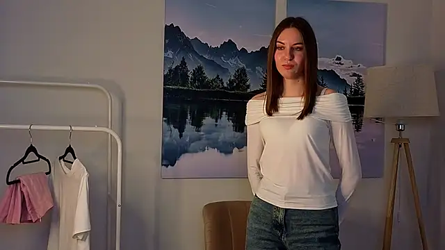 CarinUrda online show from 02-04-26, 07:47